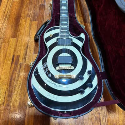 Gibson Les Paul Bullseye With Autographs Of Zakk Wylde & Les Paul image 1