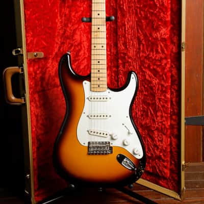 Fender American Vintage '56 Stratocaster 2-Color Sunburst Pre-Owned image 2