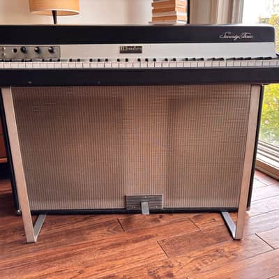 See Video! Vintage 1977 Rhodes Suitcase Piano 73-Key Electric Piano Serviced and Ready! image 4