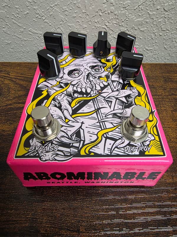 Abominable Electronics Throne Torcher