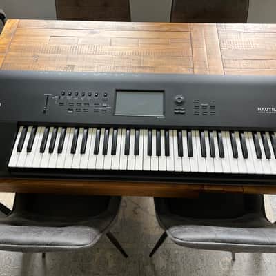 Korg Nautilus 61-Key Music Workstation 2020 - Present - Black