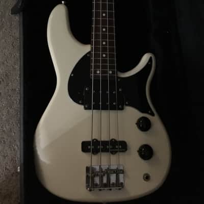 Fender Urge Bass Guitar Customized w/ Dimarzio EB pickup and jazz pickup image 10