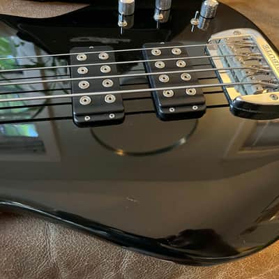 G&L Tribute L-2000 Bass - Early 2000s - Gloss Black image 15