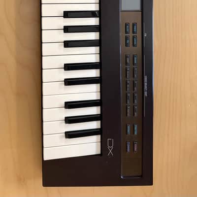 Yamaha Reface DX Mini Mobile Keyboard 2015 - Present - Black