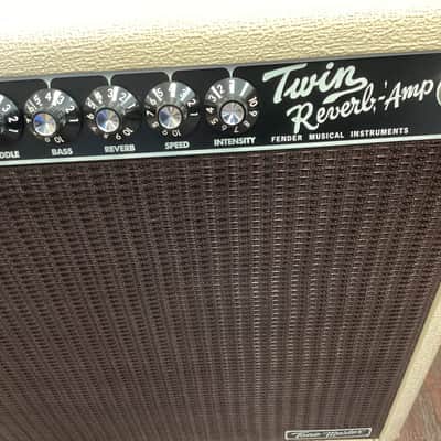 Fender Tone Master Twin Reverb 2-Channel 85-Watt 2x12" Digital Guitar Combo 2020 - Present - Blonde image 4