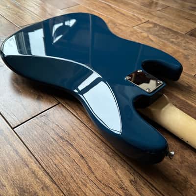 2020 Fender MIJ Hybrid II Jazz Bass with Maple Fretboard Indigo Japan image 13