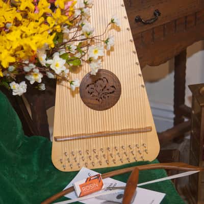 Roosebeck Right Hand Handed Rounded Baritone Psaltery & Bow + Extra Replacement Strings Set image 4