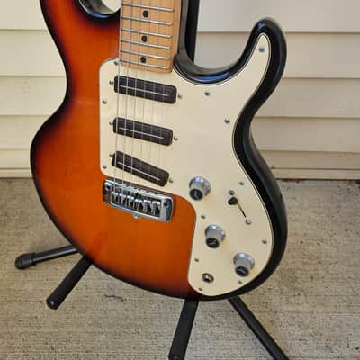 1983 Peavey T-26 electric guitar image 2