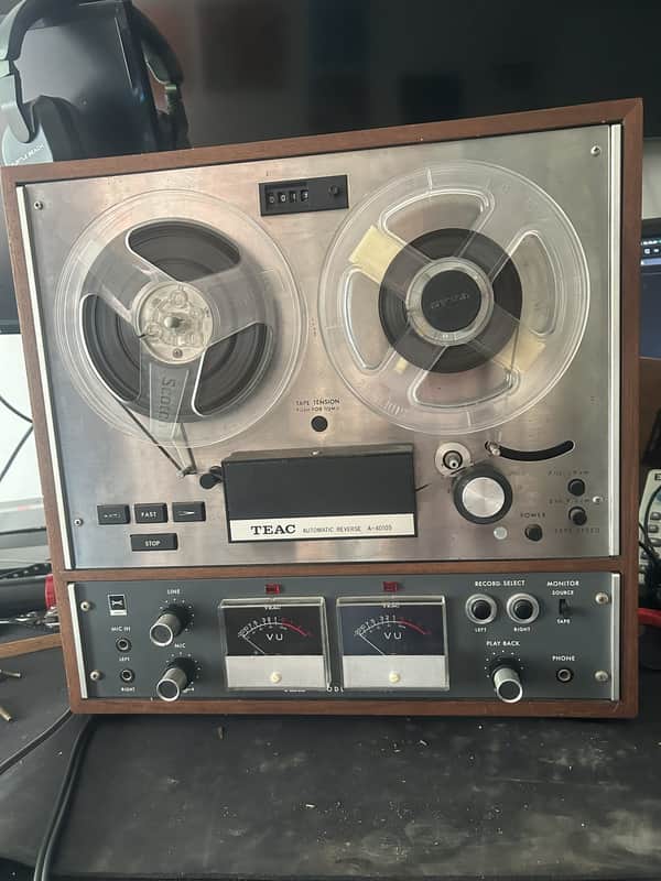 TEAC A-4010S Auto Reverse 1/4" Reel-to-Reel Tape Deck — Working, w/ Original Manual image 1