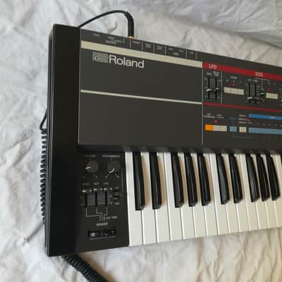 Roland Juno-106 61-Key Programmable Polyphonic Synthesizer 1984 - 1985 - Black image 6