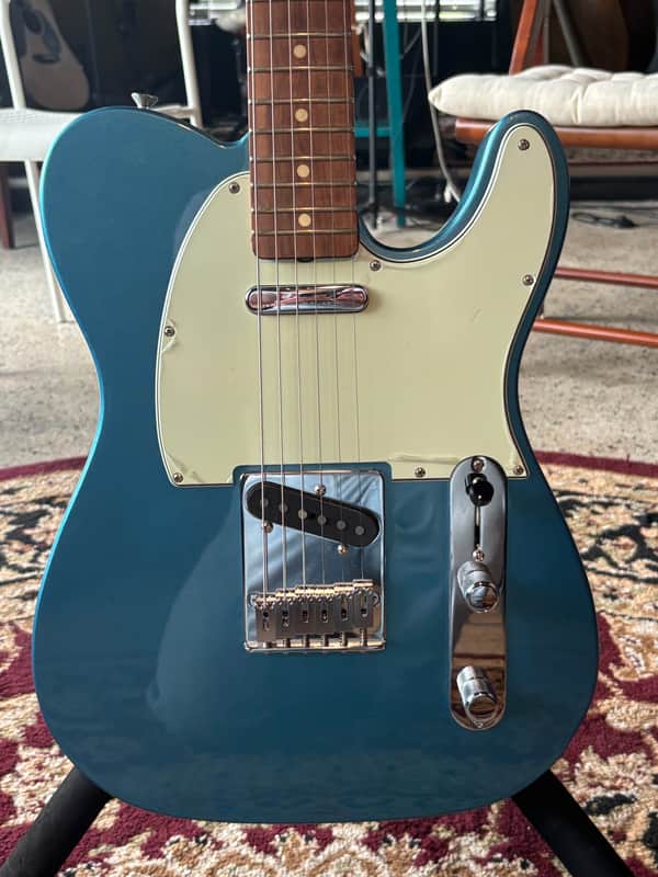 Fender Vintera '60s Telecaster Modified with Pau Ferro Fretboard 2019 - 2023 - Lake Placid Blue
