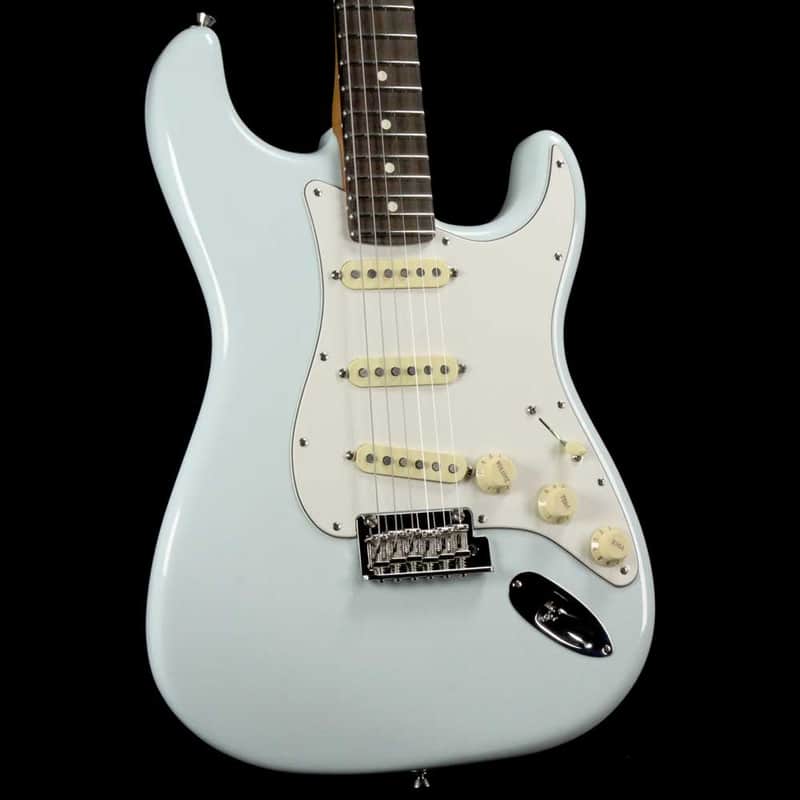 Fender American Pro Stratocaster Sonic Blue Roasted Maple Neck image 1