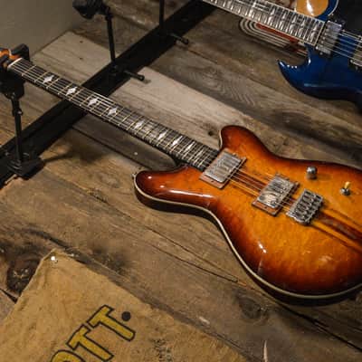Sweetwood Double Cut Comet Signature image 8