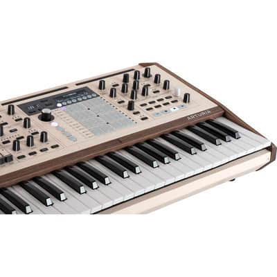 ARTURIA POLYBRUTE12 Polybrute 12 voix image 8