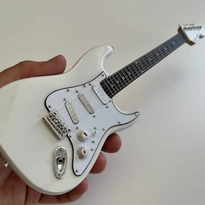 SRV CHARLEY Custom White Lipstick Special Stevie Ray Vaughn Mini Guitar Model image 5