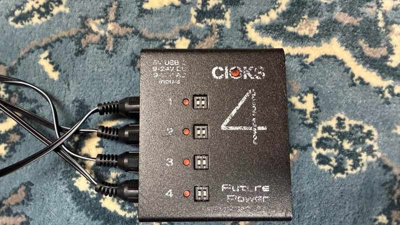 CIOKS 4 Expander Power Supply 2010s - Black image 1