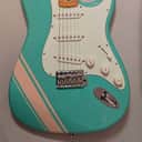 Fender FSR Traditional 50s Stratocaster 2018 Surf Green / Shell Pink Competition Stripe