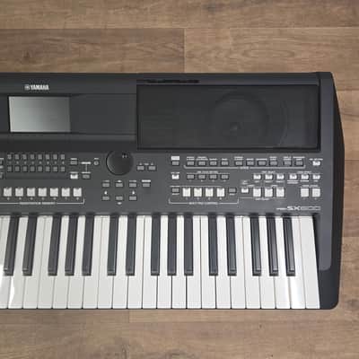 Yamaha PSR-SX600 Keyboard; Serial No: BBDH01020 | Second Hand image 5