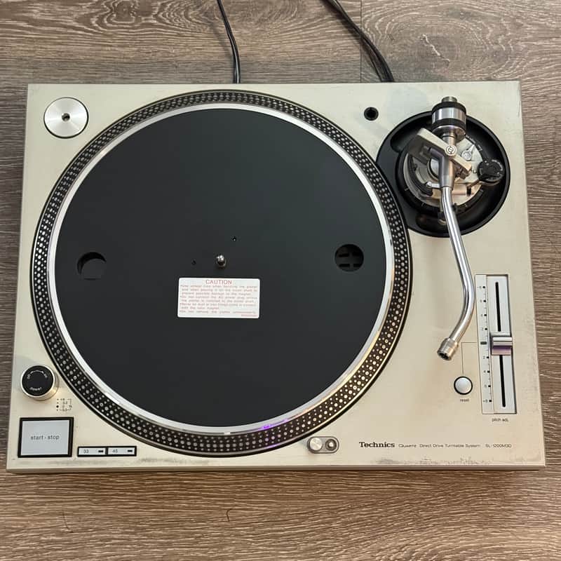 Technics SL-1200M3D - Free Shipping image 1