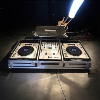 Complete DJ Setup: 2 Pioneer CDJ-800MK2 Players, Rane SIXTY-TWO Mixer, Novation Dicers, & Odyssey Coffin Case image 8