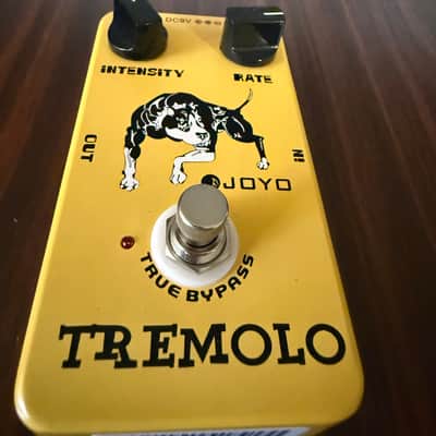 Joyo JF-09 Tremolo 2010s - Yellow image 2