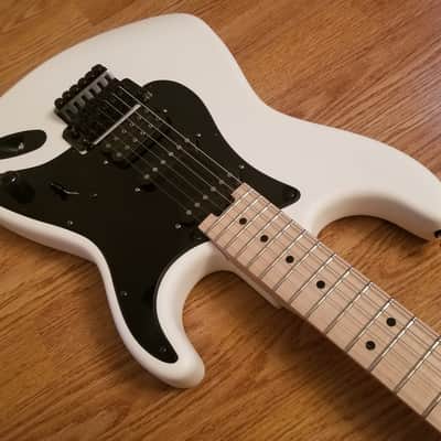 Charvel Custom Shop So Cal image 10