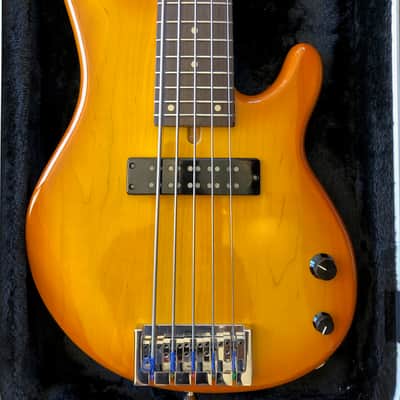 Moollon B524  Custom 5 String Bass guitar -  P precision style w Original Case image 3