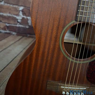 Martin J-15 Jumbo Mahogany Acoustic Guitar image 7