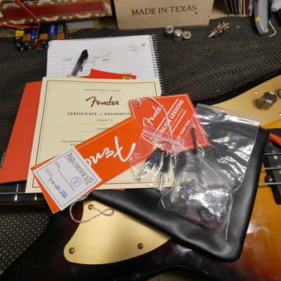 Fender Meteora American Ultra II 2024 - Sunburst image 13
