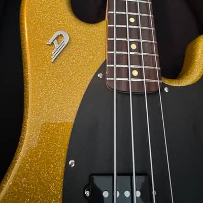 MINT Duesenberg Alliance Chris Chaney Bass Gold Sparkle PRISTINE image 1