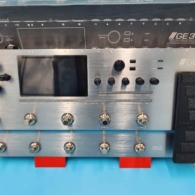 Mooer GE300 Guitar Amp Modeling Effect Processor Synth Pedal Bass Capture GE 300 image 2