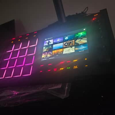 Akai MPC Live One Standalone Sampler / Sequencer 2017 - 2020 - Black image 7