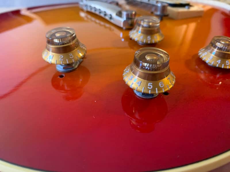 Yamaha Studio Lord SL550S Standard 80s Cherry Sunburst. Les Paul