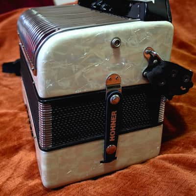 Hohner Corona Xtreme 2T GCF/Sol image 2
