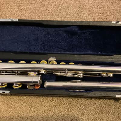 Yamaha YFL 222 Flute Very Clean, Serviced image 7