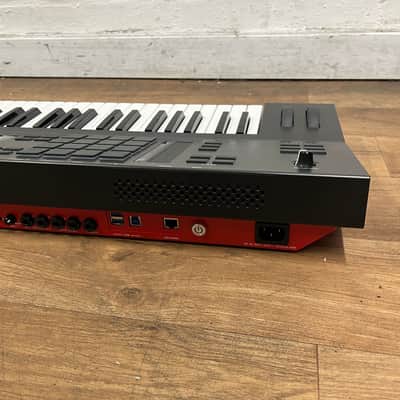 Akai MPC Key 61 keyboard; Serial No: A12211251709298 | Second Hand image 12