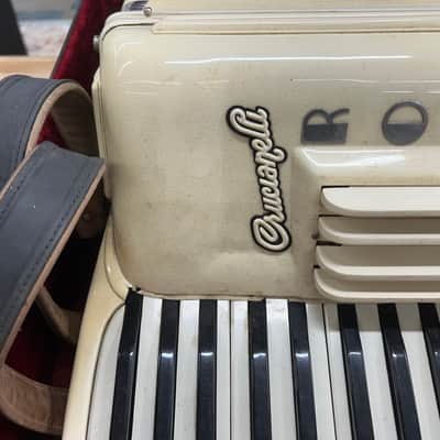 Used Pancordion Crucianelli Accordion with Case image 2