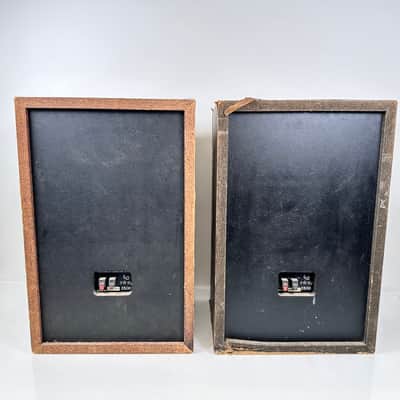 Vintage Infinity 2500 Speaker Pair image 8