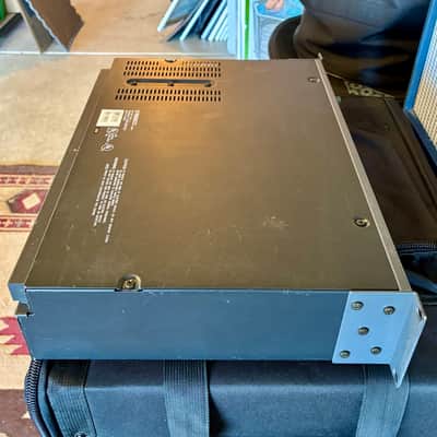 Yamaha MV800 Live Sound Mixer - 8-Channel Analog 2U Rack Mount image 7