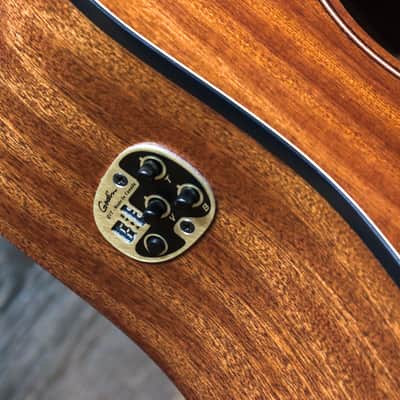 Godin Metropolis Composer QIT "B-Stock" Dreadnought Acoustic Electric Guitar image 8