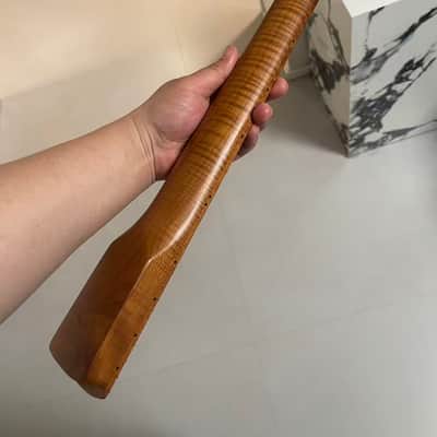 Large headstock 24 inch Round stainless steel 4a 22 frets Roasted flame Maple guitar neck 24inch hole 10mm Satin for JAGUAR body， image 4