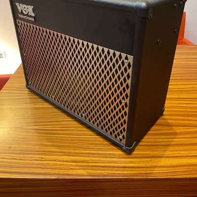 Vox Valvetronix AD50VT 50-Watt 1x12 Hybrid Guitar Combo Amp 2000s - Black image 2