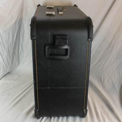 Immagine NEW Black Italian Trolley Accordion Hard Case 22.50" x 20" x 10.25" (57cm x 50.75cm x 26cm) - 2