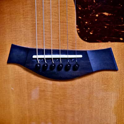 Taylor 210e Acoustic-Electric - Tobacco Sunburst w/ hard case image 8