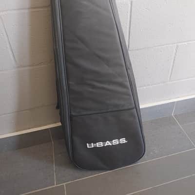 Étui pour U Bass image 1