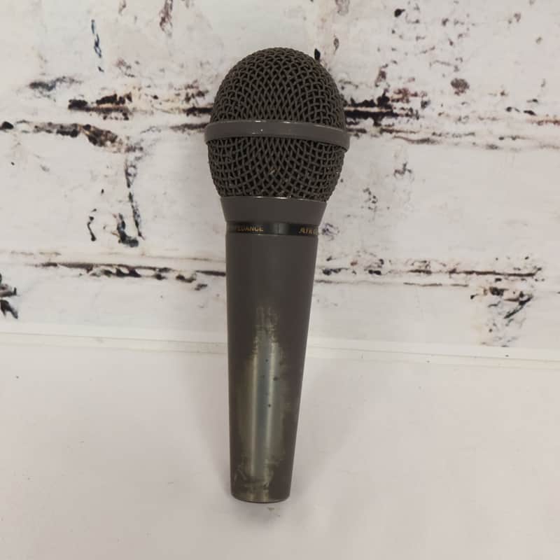 Audio-Technica Audio-Technica ATR40 Cardioid Low Impedance Microphone w/ Cable