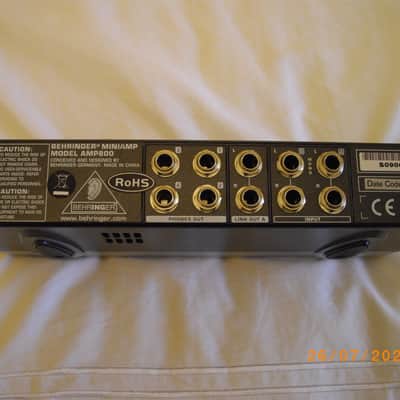 Behringer MiniAmp AMP800 4-Channel Stereo Headphone Amplifier 2001 - Present - Standard image 3