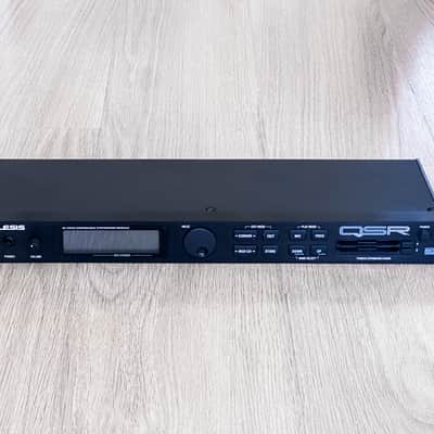 Alesis QSR Rack synthesizer // RARE