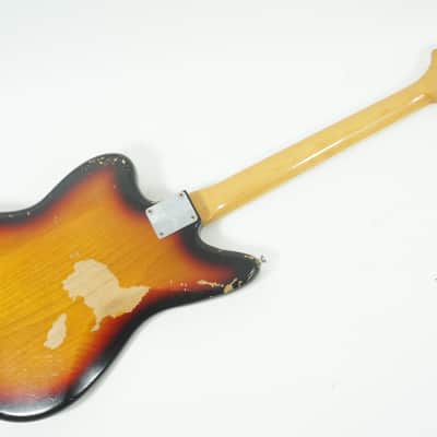 [SALE Ends June 22] Fender Kurt Cobain Road Worn Jaguar Sunburst Signature Model Lacquer Relic 2014 MEXICO image 8