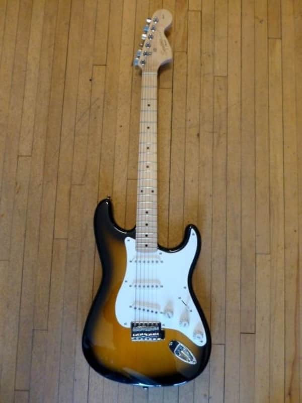 Fender Squier Stratocaster Electric Guitar